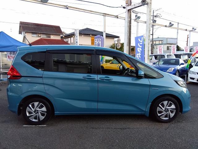 フリードハイブリッド ＨＶ－Ｇホンダセンシング☆後期型☆ナビ☆Ｂカメラ☆試乗ＯＫ☆　☆後期型☆ホンダセンシング☆追従クルコン☆ナビ☆バックカメラ☆ＤＶＤ再生☆Ｂｌｕｅｔｏｏｔｈ☆ドラレコ☆ＥＴＣ☆両側電動ドア☆コーナーソナー☆スマートキー☆ＬＥＤオートライト☆走行３．９万☆試乗ＯＫ☆（12枚目）