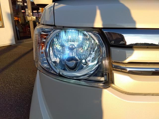 Ｎ－ＢＯＸ ＧＳＳｐｋｇ☆最終型☆ナビ☆Ｂカメラ☆走行５．３万☆試乗ＯＫ　☆最終型☆軽減ブレーキ☆ナビ☆ＤＶＤ再生☆Ｂｌｕｅｔｏｏｔｈ☆バックカメラ☆ステアリモコン☆シートヒーター☆ＨＩＤオートライト☆ＬＥＤフォグ☆シートバックテーブル☆両側電動ドア☆走行５．３万☆試乗ＯＫ（14枚目）