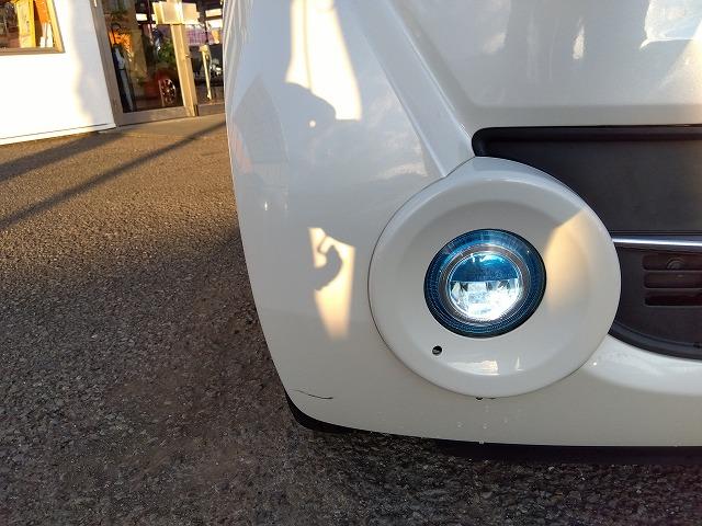 Ｎ－ＢＯＸ ＧＳＳｐｋｇ☆最終型☆ナビ☆Ｂカメラ☆走行５．３万☆試乗ＯＫ　☆最終型☆軽減ブレーキ☆ナビ☆ＤＶＤ再生☆Ｂｌｕｅｔｏｏｔｈ☆バックカメラ☆ステアリモコン☆シートヒーター☆ＨＩＤオートライト☆ＬＥＤフォグ☆シートバックテーブル☆両側電動ドア☆走行５．３万☆試乗ＯＫ（15枚目）