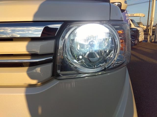 Ｎ－ＢＯＸ ＧＳＳｐｋｇ☆最終型☆ナビ☆Ｂカメラ☆走行５．３万☆試乗ＯＫ　☆最終型☆軽減ブレーキ☆ナビ☆ＤＶＤ再生☆Ｂｌｕｅｔｏｏｔｈ☆バックカメラ☆ステアリモコン☆シートヒーター☆ＨＩＤオートライト☆ＬＥＤフォグ☆シートバックテーブル☆両側電動ドア☆走行５．３万☆試乗ＯＫ（16枚目）