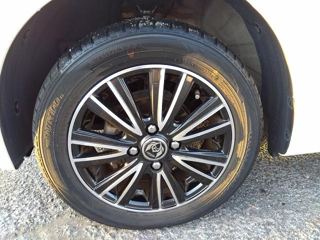 Ｎ－ＢＯＸ ＧＳＳｐｋｇ☆最終型☆ナビ☆Ｂカメラ☆走行５．３万☆試乗ＯＫ　☆最終型☆軽減ブレーキ☆ナビ☆ＤＶＤ再生☆Ｂｌｕｅｔｏｏｔｈ☆バックカメラ☆ステアリモコン☆シートヒーター☆ＨＩＤオートライト☆ＬＥＤフォグ☆シートバックテーブル☆両側電動ドア☆走行５．３万☆試乗ＯＫ（25枚目）