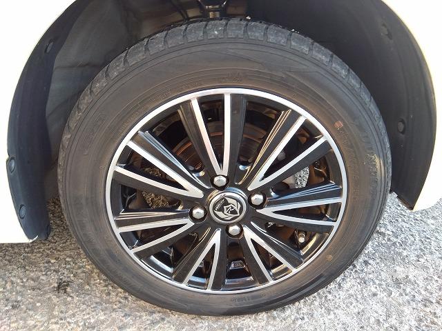 Ｎ－ＢＯＸ ＧＳＳｐｋｇ☆最終型☆ナビ☆Ｂカメラ☆走行５．３万☆試乗ＯＫ　☆最終型☆軽減ブレーキ☆ナビ☆ＤＶＤ再生☆Ｂｌｕｅｔｏｏｔｈ☆バックカメラ☆ステアリモコン☆シートヒーター☆ＨＩＤオートライト☆ＬＥＤフォグ☆シートバックテーブル☆両側電動ドア☆走行５．３万☆試乗ＯＫ（28枚目）