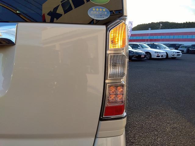 Ｎ－ＢＯＸ ＧＳＳｐｋｇ☆最終型☆ナビ☆Ｂカメラ☆走行５．３万☆試乗ＯＫ　☆最終型☆軽減ブレーキ☆ナビ☆ＤＶＤ再生☆Ｂｌｕｅｔｏｏｔｈ☆バックカメラ☆ステアリモコン☆シートヒーター☆ＨＩＤオートライト☆ＬＥＤフォグ☆シートバックテーブル☆両側電動ドア☆走行５．３万☆試乗ＯＫ（31枚目）