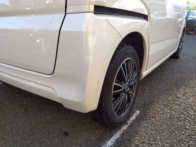 Ｎ－ＢＯＸ ＧＳＳｐｋｇ☆最終型☆ナビ☆Ｂカメラ☆走行５．３万☆試乗ＯＫ　☆最終型☆軽減ブレーキ☆ナビ☆ＤＶＤ再生☆Ｂｌｕｅｔｏｏｔｈ☆バックカメラ☆ステアリモコン☆シートヒーター☆ＨＩＤオートライト☆ＬＥＤフォグ☆シートバックテーブル☆両側電動ドア☆走行５．３万☆試乗ＯＫ（32枚目）