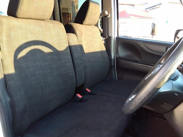 Ｎ－ＢＯＸ ＧＳＳｐｋｇ☆最終型☆ナビ☆Ｂカメラ☆走行５．３万☆試乗ＯＫ　☆最終型☆軽減ブレーキ☆ナビ☆ＤＶＤ再生☆Ｂｌｕｅｔｏｏｔｈ☆バックカメラ☆ステアリモコン☆シートヒーター☆ＨＩＤオートライト☆ＬＥＤフォグ☆シートバックテーブル☆両側電動ドア☆走行５．３万☆試乗ＯＫ（53枚目）