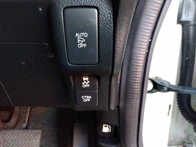 Ｎ－ＢＯＸ ＧＳＳｐｋｇ☆最終型☆ナビ☆Ｂカメラ☆走行５．３万☆試乗ＯＫ　☆最終型☆軽減ブレーキ☆ナビ☆ＤＶＤ再生☆Ｂｌｕｅｔｏｏｔｈ☆バックカメラ☆ステアリモコン☆シートヒーター☆ＨＩＤオートライト☆ＬＥＤフォグ☆シートバックテーブル☆両側電動ドア☆走行５．３万☆試乗ＯＫ（67枚目）