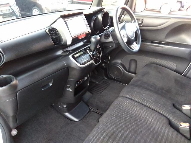 Ｎ－ＢＯＸ ＧＳＳｐｋｇ☆最終型☆ナビ☆Ｂカメラ☆走行５．３万☆試乗ＯＫ　☆最終型☆軽減ブレーキ☆ナビ☆ＤＶＤ再生☆Ｂｌｕｅｔｏｏｔｈ☆バックカメラ☆ステアリモコン☆シートヒーター☆ＨＩＤオートライト☆ＬＥＤフォグ☆シートバックテーブル☆両側電動ドア☆走行５．３万☆試乗ＯＫ（75枚目）