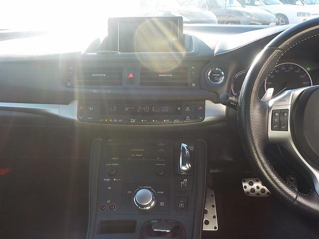 ＣＴ Ｆスポーツ☆黒革電動シート☆サンルーフ☆ナビ☆試乗出来ます☆　☆オプションサンルーフ☆オプション黒本革パワーシート☆ナビ☆バックカメラ☆Ｂｌｕｅｔｏｏｔｈ☆ＤＶＤ再生☆ＬＥＤヘッドライト☆スマートキー☆カードキー☆クルーズコントロール☆走行７．５万ｋｍ☆試乗ＯＫ（21枚目）