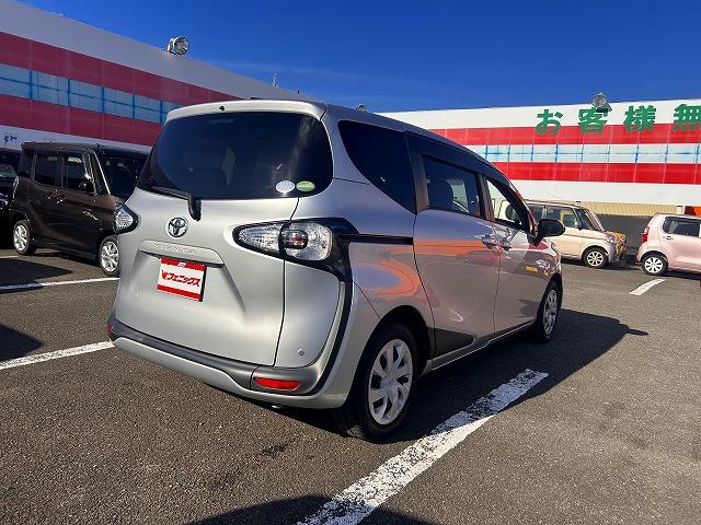 シエンタ Ｇ☆ナビ☆Ｂカメラ☆両側電動ドア☆走行３．１万ｋｍ☆試乗ＯＫ　軽減ブレーキ☆ナビ☆Ｂｌｕｅｔｏｏｔｈ☆ＤＶＤ再生☆バックカメラ☆ステアリモコン☆ＥＴＣ２．０☆オートライト☆オートハイビーム☆両側電動ドア☆スマートキー☆プッシュスタート☆走行３．１万ｋｍ☆試乗ＯＫ（7枚目）