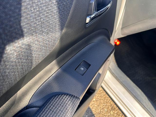 シエンタ Ｇ☆ナビ☆Ｂカメラ☆両側電動ドア☆走行３．１万ｋｍ☆試乗ＯＫ　軽減ブレーキ☆ナビ☆Ｂｌｕｅｔｏｏｔｈ☆ＤＶＤ再生☆バックカメラ☆ステアリモコン☆ＥＴＣ２．０☆オートライト☆オートハイビーム☆両側電動ドア☆スマートキー☆プッシュスタート☆走行３．１万ｋｍ☆試乗ＯＫ（54枚目）