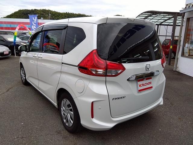 フリード Ｇホンダセンシング☆９型ナビ☆後席Ｍ☆走行４．３万☆試乗ＯＫ　ホンダセンシング☆軽減ブレーキ☆追従クルコン☆９型ナビ☆フリップダウンモニター☆ドラレコ☆コーナーソナー☆ＤＶＤ再生☆Ｂｌｕｅｔｏｏｔｈ☆ＥＴＣ☆両側パワースライドドア☆６人乗☆走行４．３万☆試乗ＯＫ（8枚目）