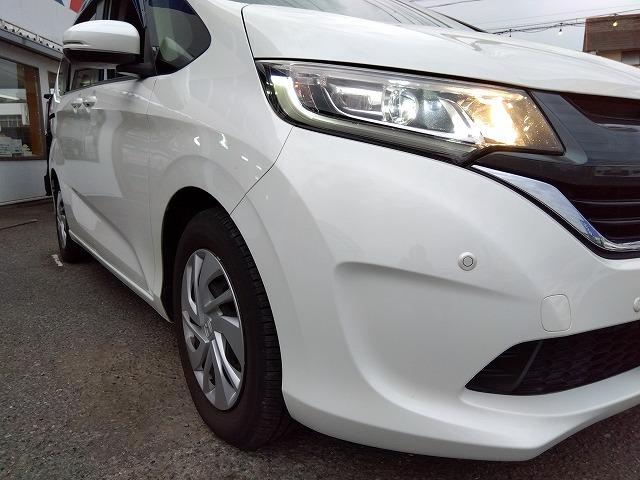 フリード Ｇホンダセンシング☆９型ナビ☆後席Ｍ☆走行４．３万☆試乗ＯＫ　ホンダセンシング☆軽減ブレーキ☆追従クルコン☆９型ナビ☆フリップダウンモニター☆ドラレコ☆コーナーソナー☆ＤＶＤ再生☆Ｂｌｕｅｔｏｏｔｈ☆ＥＴＣ☆両側パワースライドドア☆６人乗☆走行４．３万☆試乗ＯＫ（19枚目）