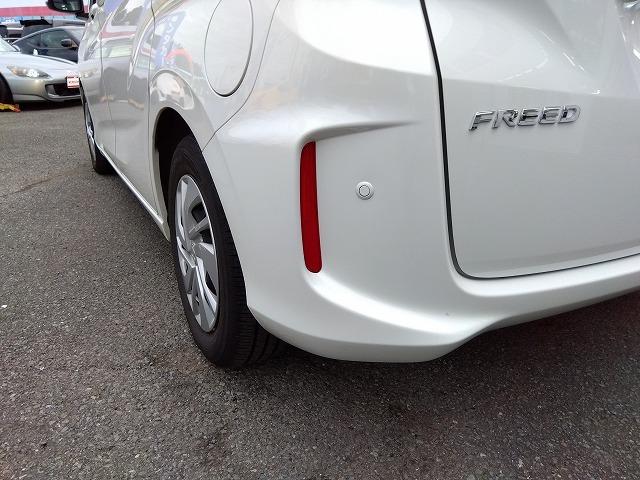 フリード Ｇホンダセンシング☆９型ナビ☆後席Ｍ☆走行４．３万☆試乗ＯＫ　ホンダセンシング☆軽減ブレーキ☆追従クルコン☆９型ナビ☆フリップダウンモニター☆ドラレコ☆コーナーソナー☆ＤＶＤ再生☆Ｂｌｕｅｔｏｏｔｈ☆ＥＴＣ☆両側パワースライドドア☆６人乗☆走行４．３万☆試乗ＯＫ（28枚目）