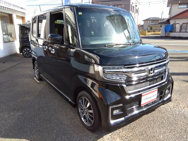 Ｎ－ＢＯＸカスタム ＥＸ☆ホンダセンシング☆後期型☆ナビ☆Ｂカメラ☆試乗出来ます　☆後期型☆ホンダセンシング☆軽減ブレーキ☆追従クルコン☆ナビ☆ＤＶＤ再生☆Ｂｌｕｅｔｏｏｔｈ☆バックカメラ☆ＥＴＣ☆シートヒーター☆スーパースライドシート☆両側電動ドア☆走行５．０万ｋｍ☆試乗出来ます（4枚目）