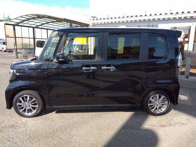 Ｎ－ＢＯＸカスタム ＥＸ☆ホンダセンシング☆後期型☆ナビ☆Ｂカメラ☆試乗出来ます　☆後期型☆ホンダセンシング☆軽減ブレーキ☆追従クルコン☆ナビ☆ＤＶＤ再生☆Ｂｌｕｅｔｏｏｔｈ☆バックカメラ☆ＥＴＣ☆シートヒーター☆スーパースライドシート☆両側電動ドア☆走行５．０万ｋｍ☆試乗出来ます（5枚目）