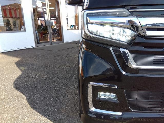 Ｎ－ＢＯＸカスタム ＥＸ☆ホンダセンシング☆後期型☆ナビ☆Ｂカメラ☆試乗出来ます　☆後期型☆ホンダセンシング☆軽減ブレーキ☆追従クルコン☆ナビ☆ＤＶＤ再生☆Ｂｌｕｅｔｏｏｔｈ☆バックカメラ☆ＥＴＣ☆シートヒーター☆スーパースライドシート☆両側電動ドア☆走行５．０万ｋｍ☆試乗出来ます（10枚目）