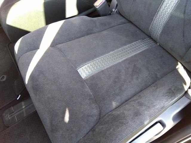 Ｎ－ＢＯＸカスタム ＥＸ☆ホンダセンシング☆後期型☆ナビ☆Ｂカメラ☆試乗出来ます　☆後期型☆ホンダセンシング☆軽減ブレーキ☆追従クルコン☆ナビ☆ＤＶＤ再生☆Ｂｌｕｅｔｏｏｔｈ☆バックカメラ☆ＥＴＣ☆シートヒーター☆スーパースライドシート☆両側電動ドア☆走行５．０万ｋｍ☆試乗出来ます（31枚目）