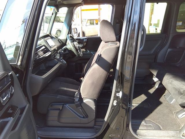 Ｎ－ＢＯＸカスタム ＥＸ☆ホンダセンシング☆後期型☆ナビ☆Ｂカメラ☆試乗出来ます　☆後期型☆ホンダセンシング☆軽減ブレーキ☆追従クルコン☆ナビ☆ＤＶＤ再生☆Ｂｌｕｅｔｏｏｔｈ☆バックカメラ☆ＥＴＣ☆シートヒーター☆スーパースライドシート☆両側電動ドア☆走行５．０万ｋｍ☆試乗出来ます（74枚目）