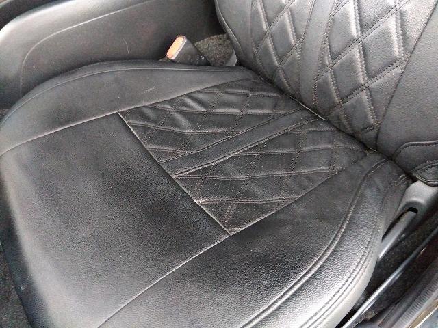 ハイエースバン スーパーＧＬダークプライム☆ディーゼル☆後席Ｍ☆ベッドキッド　ディーゼル☆１オーナー☆ベッドキッド☆革調シート☆テーブル＆ウッドパネル☆ＬＥＤテール☆シーケンシャルウィンカ☆Ｈｅａｒｔｓホイール☆ホワイトレター☆ルーフキャリア☆フロントリップ☆ナビ☆後席モニター（32枚目）