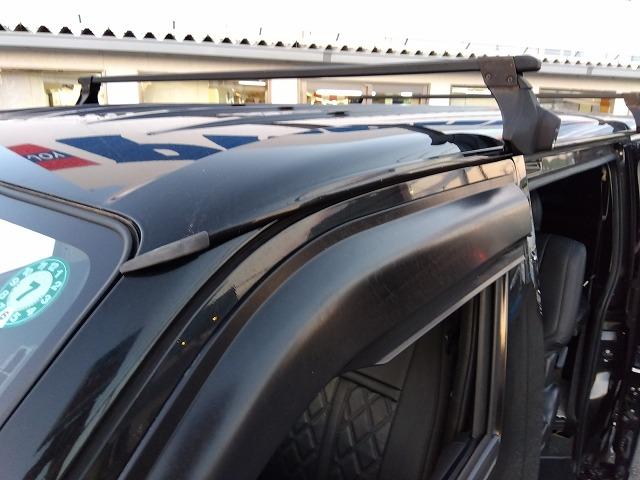 ハイエースバン スーパーＧＬダークプライム☆ディーゼル☆後席Ｍ☆ベッドキッド　ディーゼル☆１オーナー☆ベッドキッド☆革調シート☆テーブル＆ウッドパネル☆ＬＥＤテール☆シーケンシャルウィンカ☆Ｈｅａｒｔｓホイール☆ホワイトレター☆ルーフキャリア☆フロントリップ☆ナビ☆後席モニター（61枚目）