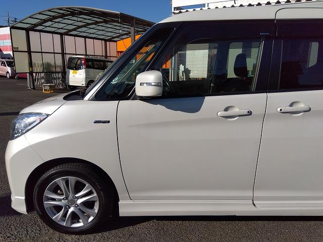 ソリオ ＨＶ－ＳＺ☆８型ナビ全方位Ｍ両電動ドア走行３．９万☆試乗ＯＫ　☆ストロングハイブリッド☆８型ナビ☆全方位カメラ☆ＤＶＤ再生☆Ｂｌｕｅｔｏｏｔｈ☆両側電動ドア☆軽減ブレーキ☆クルーズコントロール☆ＨＩＤオートライト☆シートヒーター☆走行３．９万ｋｍ☆試乗出来ます☆（6枚目）