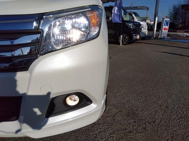 ソリオ ＨＶ－ＳＺ☆８型ナビ全方位Ｍ両電動ドア走行３．９万☆試乗ＯＫ　☆ストロングハイブリッド☆８型ナビ☆全方位カメラ☆ＤＶＤ再生☆Ｂｌｕｅｔｏｏｔｈ☆両側電動ドア☆軽減ブレーキ☆クルーズコントロール☆ＨＩＤオートライト☆シートヒーター☆走行３．９万ｋｍ☆試乗出来ます☆（15枚目）