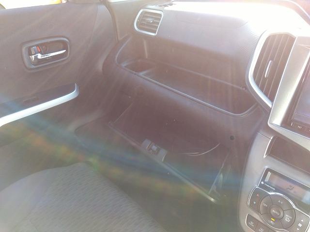 ソリオ ＨＶ－ＳＺ☆８型ナビ全方位Ｍ両電動ドア走行３．９万☆試乗ＯＫ　☆ストロングハイブリッド☆８型ナビ☆全方位カメラ☆ＤＶＤ再生☆Ｂｌｕｅｔｏｏｔｈ☆両側電動ドア☆軽減ブレーキ☆クルーズコントロール☆ＨＩＤオートライト☆シートヒーター☆走行３．９万ｋｍ☆試乗出来ます☆（57枚目）