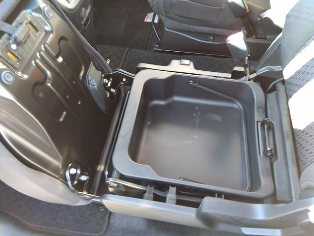 ソリオ ＨＶ－ＳＺ☆８型ナビ全方位Ｍ両電動ドア走行３．９万☆試乗ＯＫ　☆ストロングハイブリッド☆８型ナビ☆全方位カメラ☆ＤＶＤ再生☆Ｂｌｕｅｔｏｏｔｈ☆両側電動ドア☆軽減ブレーキ☆クルーズコントロール☆ＨＩＤオートライト☆シートヒーター☆走行３．９万ｋｍ☆試乗出来ます☆（74枚目）