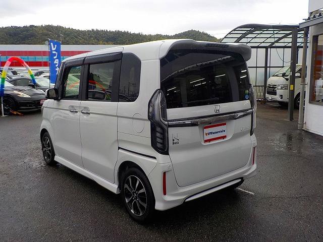 Ｎ－ＢＯＸカスタム Ｇ・Ｌホンダセンシング☆操舵支援☆禁煙車☆試乗ＯＫ☆　社外ナビ・ＤＶＤ再生・ＣＤ録音・ＢＴｏｏｔｈ・Ｗｉｆｉ対応・Ｂカメラ・ビルトインＥＴＣ・前席ヒーター・レーダークルーズ＆操舵支援・ホンダセンシング・ＬＥＤオートハイビーム・ＬＥＤフォグ・ＵＳＢ充電（8枚目）