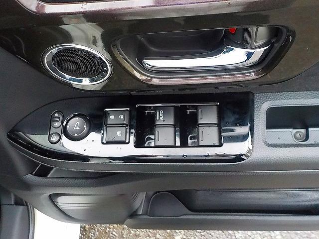 Ｎ－ＢＯＸカスタム Ｇ・Ｌホンダセンシング☆操舵支援☆禁煙車☆試乗ＯＫ☆　社外ナビ・ＤＶＤ再生・ＣＤ録音・ＢＴｏｏｔｈ・Ｗｉｆｉ対応・Ｂカメラ・ビルトインＥＴＣ・前席ヒーター・レーダークルーズ＆操舵支援・ホンダセンシング・ＬＥＤオートハイビーム・ＬＥＤフォグ・ＵＳＢ充電（31枚目）