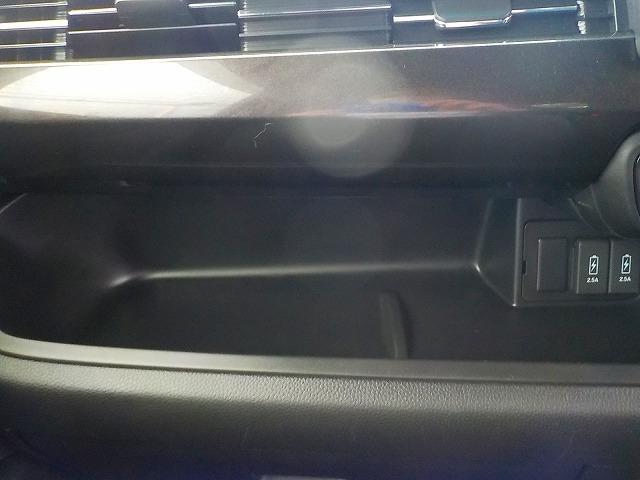 Ｎ－ＢＯＸカスタム Ｇ・Ｌホンダセンシング☆操舵支援☆禁煙車☆試乗ＯＫ☆　社外ナビ・ＤＶＤ再生・ＣＤ録音・ＢＴｏｏｔｈ・Ｗｉｆｉ対応・Ｂカメラ・ビルトインＥＴＣ・前席ヒーター・レーダークルーズ＆操舵支援・ホンダセンシング・ＬＥＤオートハイビーム・ＬＥＤフォグ・ＵＳＢ充電（46枚目）