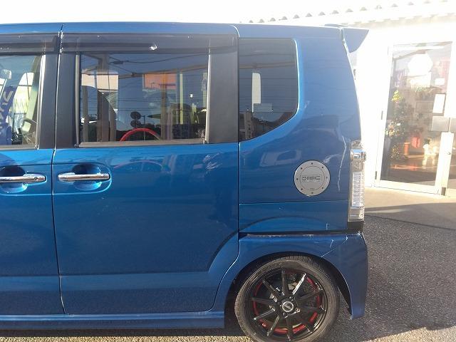 Ｎ－ＢＯＸカスタム Ｇ・ターボＡパッケージ☆ＴＥＩＮ車高調☆後席モニタ☆禁煙車☆　純正ナビ・ＤＶＤ再生・ＣＤ録音・Ｉｐｏｄ接続・ＵＳＢ＆ＢＴｏｏｔｈ・Ｂカメラ・純正後席フリップダウン・ＴＥＩＮ車高調・マナレイ１５インチアルミ・パドルシフト・クルーズコント・ＣＴＢＡ衝突軽減（7枚目）