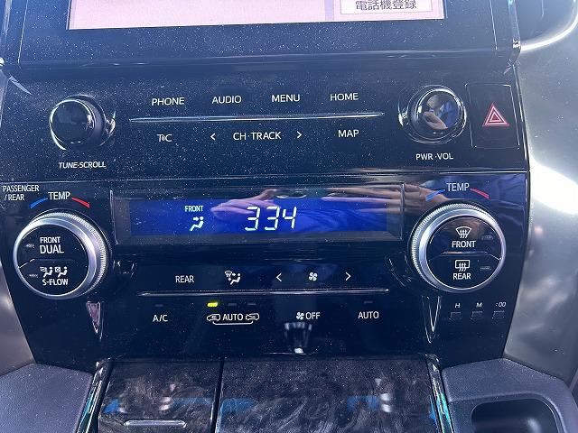 スマフォ連携９型ディスプレイオーディオ・Ａｐｐｌｅ＆Ａｎｄｒｏｉｄ・ミラキャスト・ＨＤＭＩ入力・後席１２型フリップダウン・コーナーソナー・専用ハーフレザー＆オットマン・プリクラッシュ操舵支援