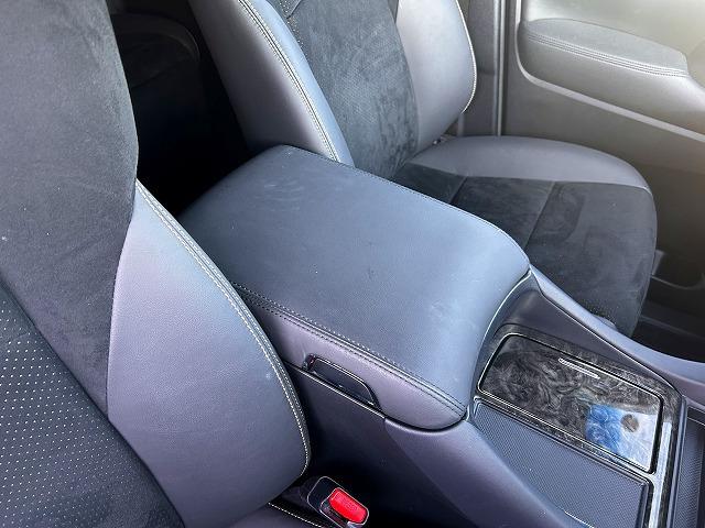 お支払いをローンでお考えの方は、お得な車検パックのご契約で、実質年率３．９％をご利用いただけます。次回の車検代行、エンジンオイル交換３回が無料、撥水コーティングなどが付いたお買い得プランです。