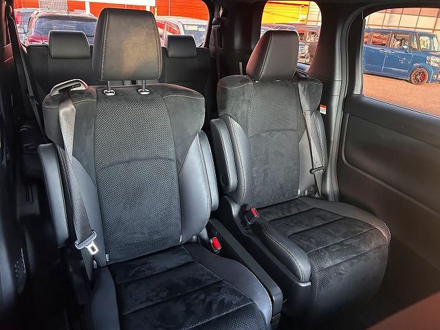 おかげさまで３５周年！！全国直営２０店舗！！総在庫３０００台のカーディーラー！！きっと見つかるあなたの一台！！低価格な良質車がぞくぞく入庫！！更新情報もお見逃し無く！！