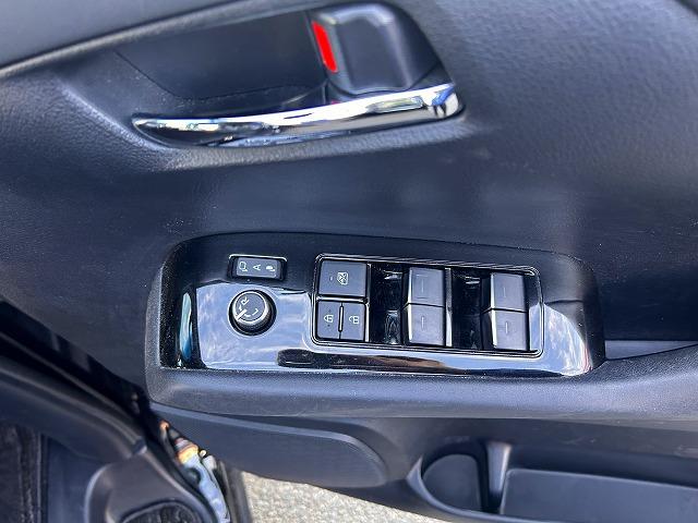 お支払いをローンでお考えの方は、お得な車検パックのご契約で、実質年率３．９％をご利用いただけます。次回の車検代行、エンジンオイル交換３回が無料、撥水コーティングなどが付いたお買い得プランです。