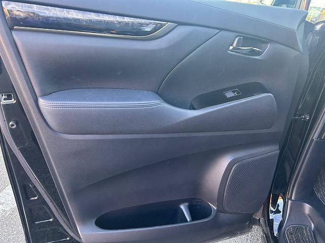 乗換えをご検討の方はチャンスです！！下取りキャンペーン開催中！！！査定額０円といわれた車輌、事故現状車、不動車も最高１０万円の査定額保証！！詳細はスタッフまでお問い合わせ下さい！！