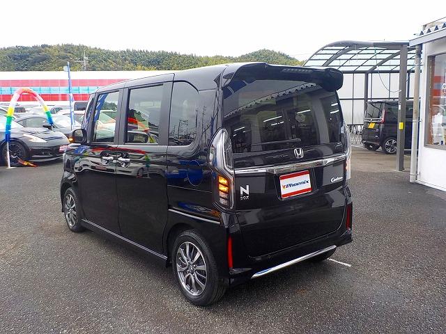 Ｎ－ＢＯＸカスタム Ｌ☆後期型☆電動パーキングブレーキ付き☆試乗できます☆　純正ナビ☆Ｂｌｕｅｔｏｏｔｈ＆ＵＳＢ接続☆ＤＶＤ再生☆バックカメラ☆ＥＴＣ☆前後ドラレコ☆衝突軽減ブレーキ☆追従クルコン☆電動パーキング☆ＬＥＤオートハイビーム☆ＬＥＤフォグ☆禁煙車☆試乗できます☆（8枚目）