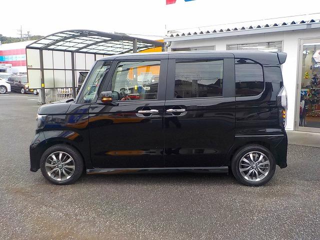 Ｎ－ＢＯＸカスタム Ｌ☆後期型☆電動パーキングブレーキ付き☆試乗できます☆　純正ナビ☆Ｂｌｕｅｔｏｏｔｈ＆ＵＳＢ接続☆ＤＶＤ再生☆バックカメラ☆ＥＴＣ☆前後ドラレコ☆衝突軽減ブレーキ☆追従クルコン☆電動パーキング☆ＬＥＤオートハイビーム☆ＬＥＤフォグ☆禁煙車☆試乗できます☆（9枚目）