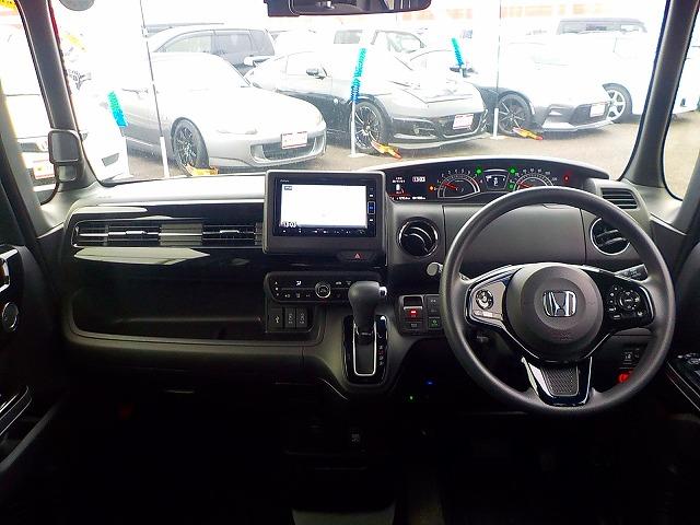 Ｎ－ＢＯＸカスタム Ｌ☆後期型☆電動パーキングブレーキ付き☆試乗できます☆　純正ナビ☆Ｂｌｕｅｔｏｏｔｈ＆ＵＳＢ接続☆ＤＶＤ再生☆バックカメラ☆ＥＴＣ☆前後ドラレコ☆衝突軽減ブレーキ☆追従クルコン☆電動パーキング☆ＬＥＤオートハイビーム☆ＬＥＤフォグ☆禁煙車☆試乗できます☆（10枚目）