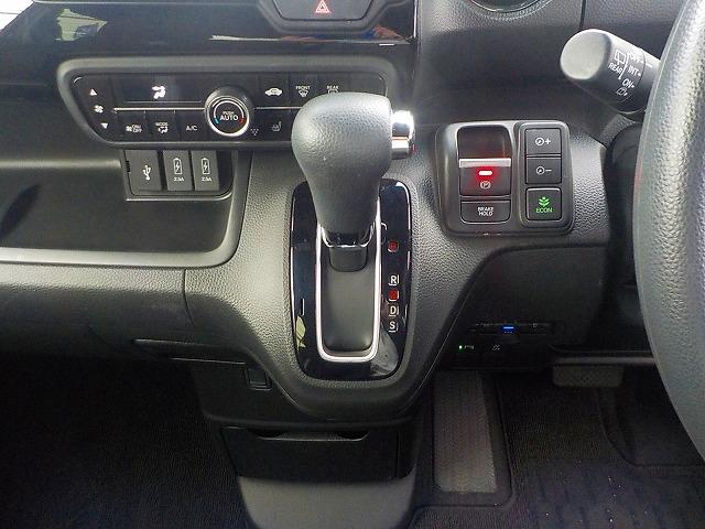 Ｎ－ＢＯＸカスタム Ｌ☆後期型☆電動パーキングブレーキ付き☆試乗できます☆　純正ナビ☆Ｂｌｕｅｔｏｏｔｈ＆ＵＳＢ接続☆ＤＶＤ再生☆バックカメラ☆ＥＴＣ☆前後ドラレコ☆衝突軽減ブレーキ☆追従クルコン☆電動パーキング☆ＬＥＤオートハイビーム☆ＬＥＤフォグ☆禁煙車☆試乗できます☆（29枚目）