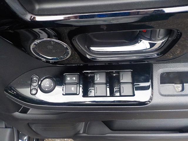 Ｎ－ＢＯＸカスタム Ｌ☆後期型☆電動パーキングブレーキ付き☆試乗できます☆　純正ナビ☆Ｂｌｕｅｔｏｏｔｈ＆ＵＳＢ接続☆ＤＶＤ再生☆バックカメラ☆ＥＴＣ☆前後ドラレコ☆衝突軽減ブレーキ☆追従クルコン☆電動パーキング☆ＬＥＤオートハイビーム☆ＬＥＤフォグ☆禁煙車☆試乗できます☆（33枚目）