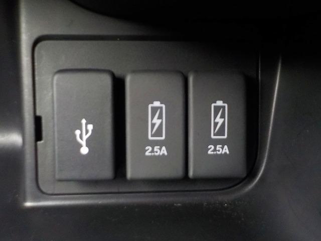 Ｎ－ＢＯＸカスタム Ｌ☆後期型☆電動パーキングブレーキ付き☆試乗できます☆　純正ナビ☆Ｂｌｕｅｔｏｏｔｈ＆ＵＳＢ接続☆ＤＶＤ再生☆バックカメラ☆ＥＴＣ☆前後ドラレコ☆衝突軽減ブレーキ☆追従クルコン☆電動パーキング☆ＬＥＤオートハイビーム☆ＬＥＤフォグ☆禁煙車☆試乗できます☆（52枚目）