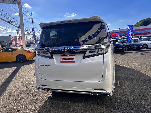 ヴェルファイア ２．５Ｖ☆サンルーフ☆大型ナビ＆後席モニター☆試乗出来ます☆　サンルーフ☆モデリスタエアロ☆１２．１型フリップダウン☆純正９インチナビ☆ＤＶＤ再生☆Ｂｌｕｅｔｏｏｔｈ☆バックカメラ☆ＥＴＣ☆両側電動スライドドア☆電動トランクドア☆衝突軽減システム☆試乗出来ます☆（8枚目）