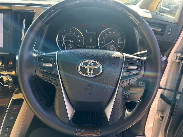 ヴェルファイア ２．５Ｖ☆サンルーフ☆大型ナビ＆後席モニター☆試乗出来ます☆　サンルーフ☆モデリスタエアロ☆１２．１型フリップダウン☆純正９インチナビ☆ＤＶＤ再生☆Ｂｌｕｅｔｏｏｔｈ☆バックカメラ☆ＥＴＣ☆両側電動スライドドア☆電動トランクドア☆衝突軽減システム☆試乗出来ます☆（17枚目）