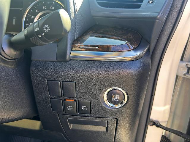 ヴェルファイア ２．５Ｖ☆サンルーフ☆大型ナビ＆後席モニター☆試乗出来ます☆　サンルーフ☆モデリスタエアロ☆１２．１型フリップダウン☆純正９インチナビ☆ＤＶＤ再生☆Ｂｌｕｅｔｏｏｔｈ☆バックカメラ☆ＥＴＣ☆両側電動スライドドア☆電動トランクドア☆衝突軽減システム☆試乗出来ます☆（24枚目）