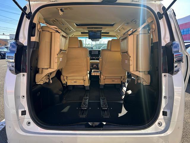 ヴェルファイア ２．５Ｖ☆サンルーフ☆大型ナビ＆後席モニター☆試乗出来ます☆　サンルーフ☆モデリスタエアロ☆１２．１型フリップダウン☆純正９インチナビ☆ＤＶＤ再生☆Ｂｌｕｅｔｏｏｔｈ☆バックカメラ☆ＥＴＣ☆両側電動スライドドア☆電動トランクドア☆衝突軽減システム☆試乗出来ます☆（53枚目）