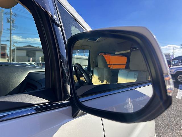 ヴェルファイア ２．５Ｖ☆サンルーフ☆大型ナビ＆後席モニター☆試乗出来ます☆　サンルーフ☆モデリスタエアロ☆１２．１型フリップダウン☆純正９インチナビ☆ＤＶＤ再生☆Ｂｌｕｅｔｏｏｔｈ☆バックカメラ☆ＥＴＣ☆両側電動スライドドア☆電動トランクドア☆衝突軽減システム☆試乗出来ます☆（67枚目）