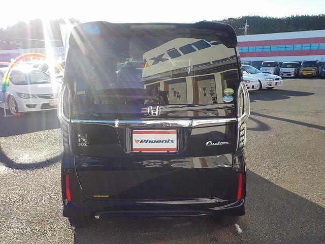 Ｎ－ＢＯＸカスタム Ｇ・Ｌターボホンダセンシング☆純正ナビ・修復歴無し☆　純正ナビ・ＤＶＤ再生・Ｂｔｏｏｔｈ・Ｂカメラ・ＥＴＣ・ドラレコ・ハーフレザー＆ヒーター・パドルシフト・衝突軽減・レーダークルーズ＆操舵支援・両パワスラ・ＬＥＤオートハイビーム（9枚目）