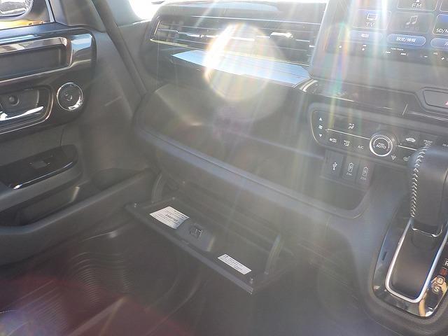 Ｎ－ＢＯＸカスタム Ｇ・Ｌターボホンダセンシング☆純正ナビ・修復歴無し☆　純正ナビ・ＤＶＤ再生・Ｂｔｏｏｔｈ・Ｂカメラ・ＥＴＣ・ドラレコ・ハーフレザー＆ヒーター・パドルシフト・衝突軽減・レーダークルーズ＆操舵支援・両パワスラ・ＬＥＤオートハイビーム（59枚目）